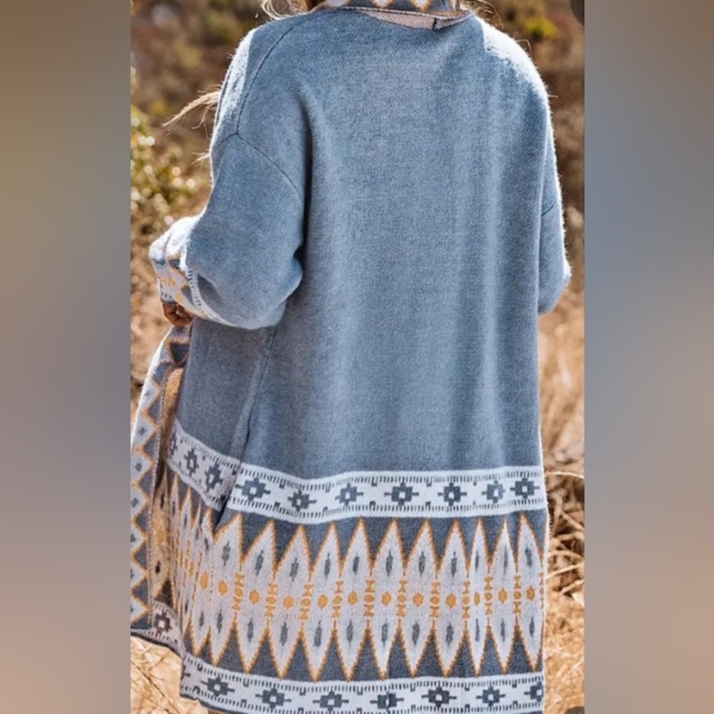 Gorgeous Fabulous Aztec Print Knit Cardigan, Vintage Long Sleeve Sweater NWT NEW - Picture 3 of 6